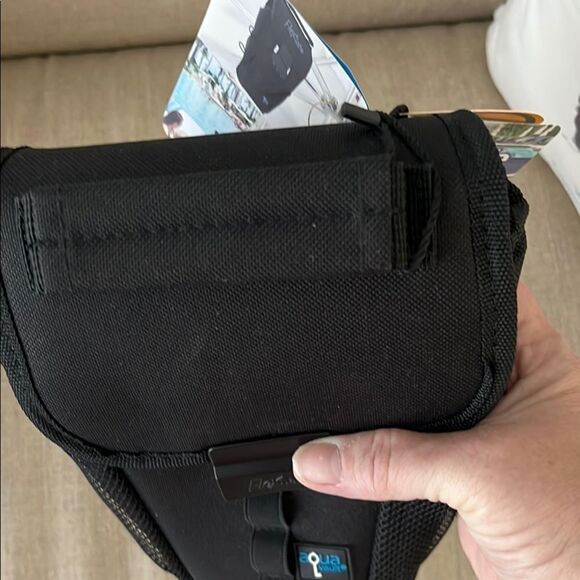 FlexSafe Anti-Theft Portable Safe Locks onto Fixed objects Combo Lock NWT - Picture 12 of 14